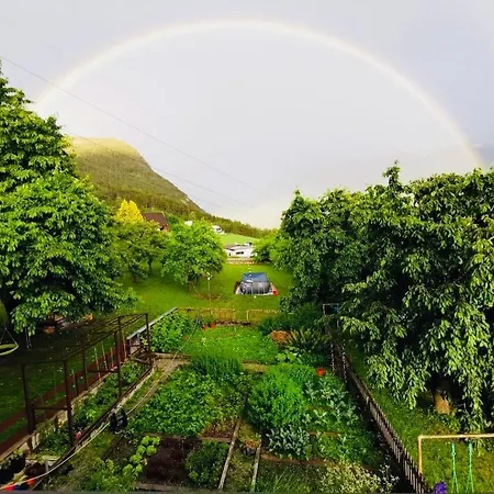 Urlaub Am Bauernhof * Karrösten